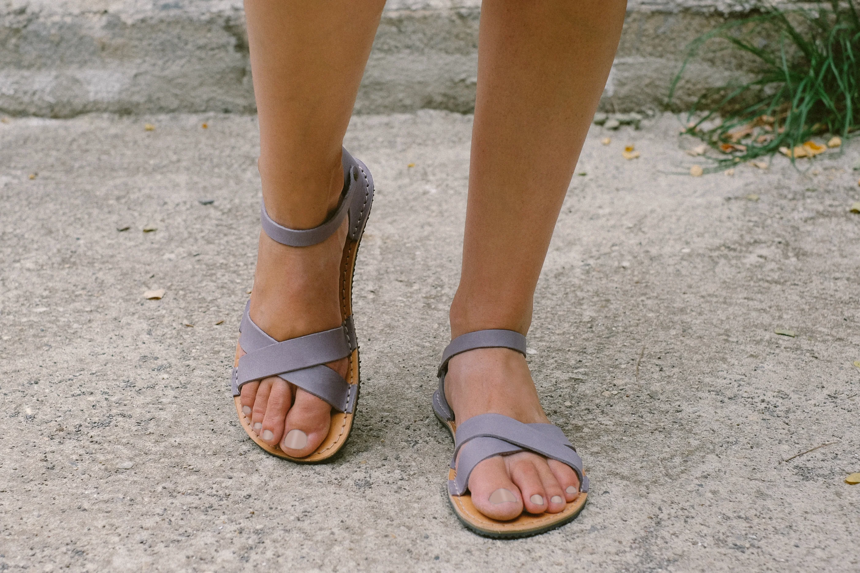 Febo Cross Barefoot - Iris - Image 8