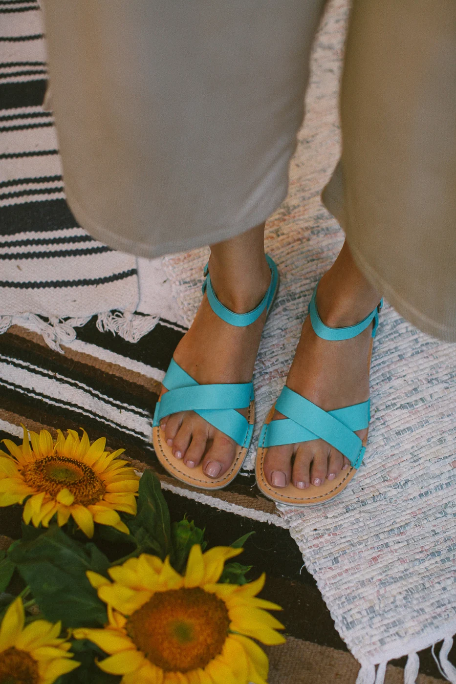 Febo Cross Barefoot - Turquoise - Image 7