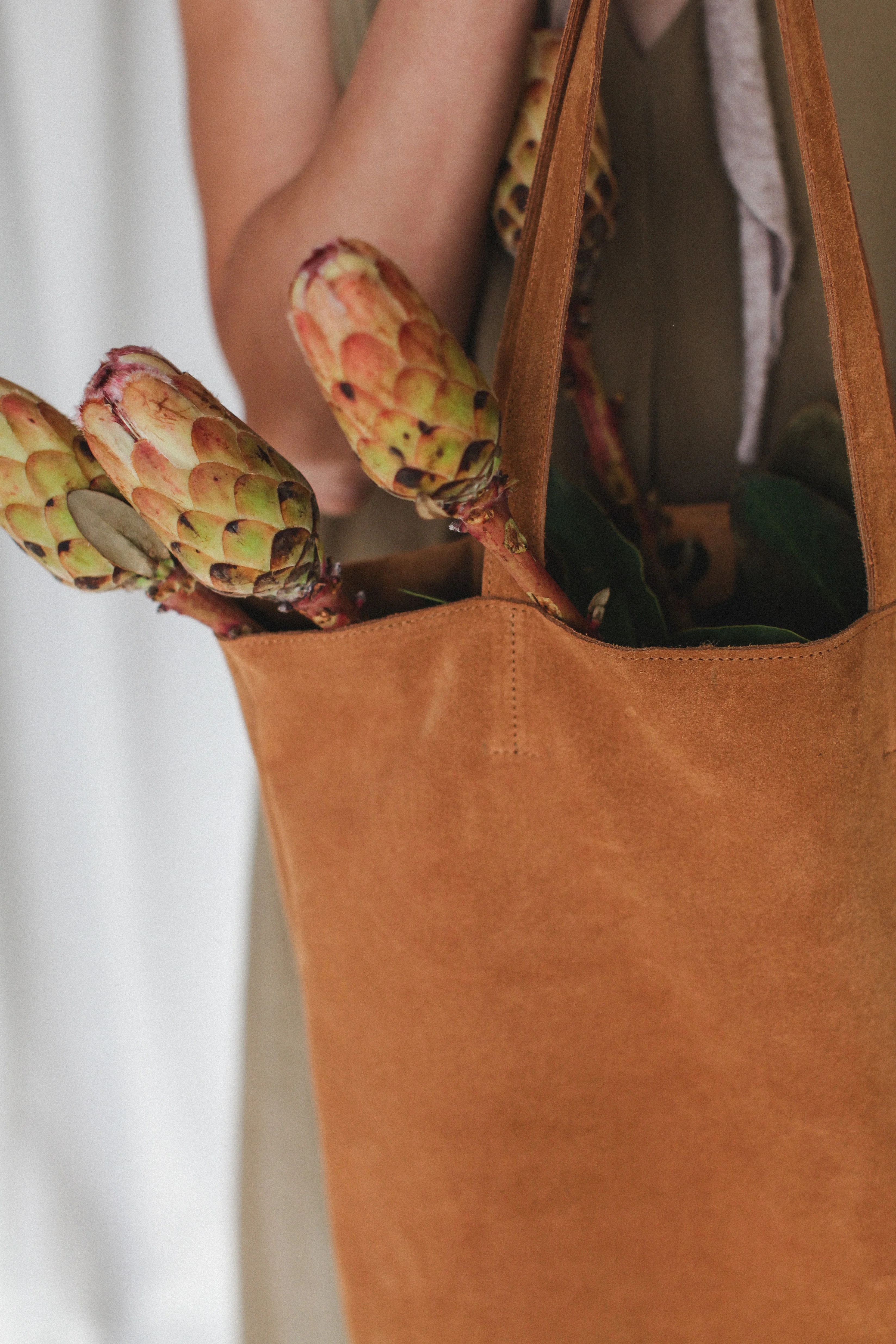 M Tote Bag - Ambra - Image 6