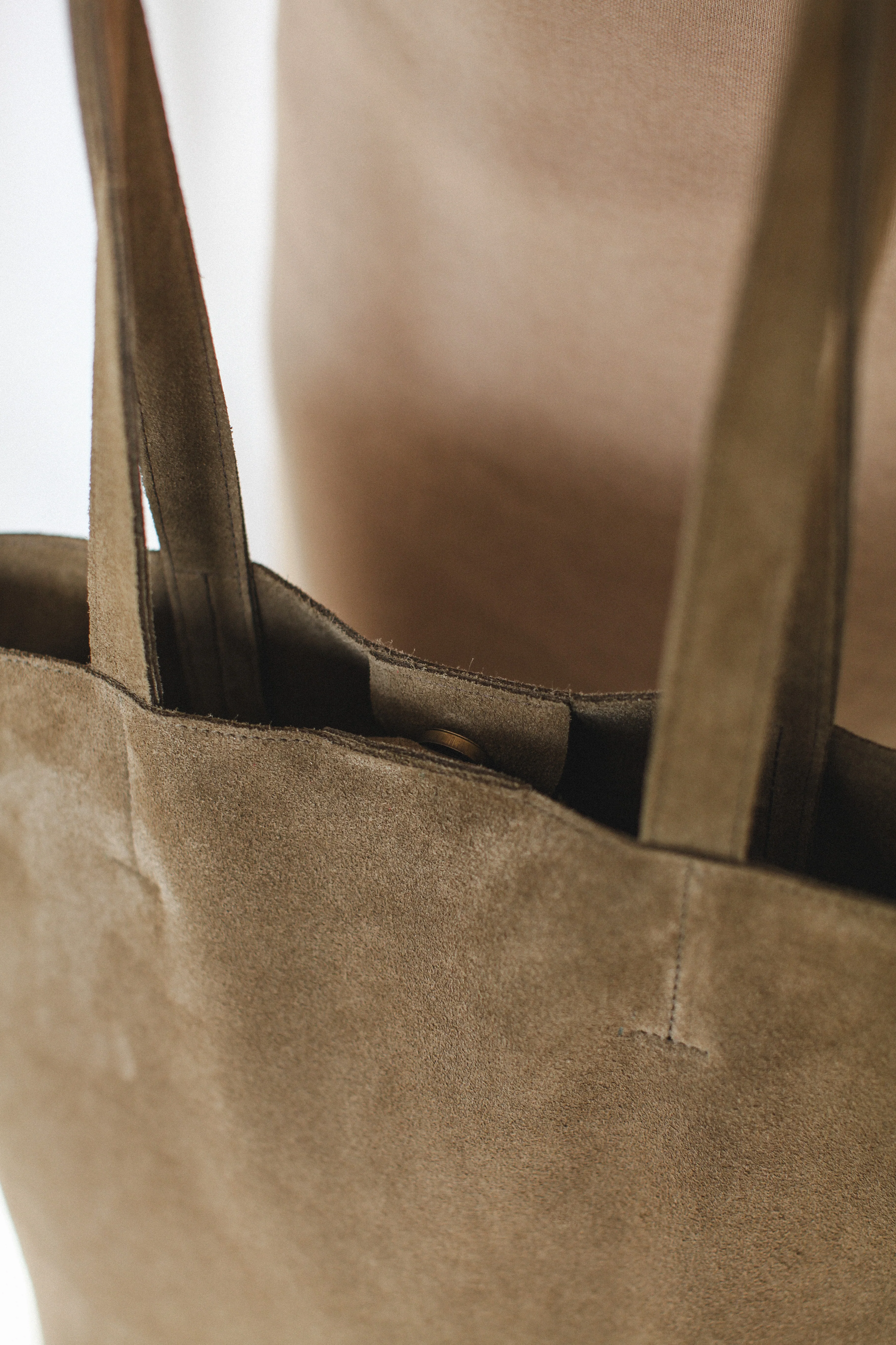 M Tote Bag - Tundra - Image 3