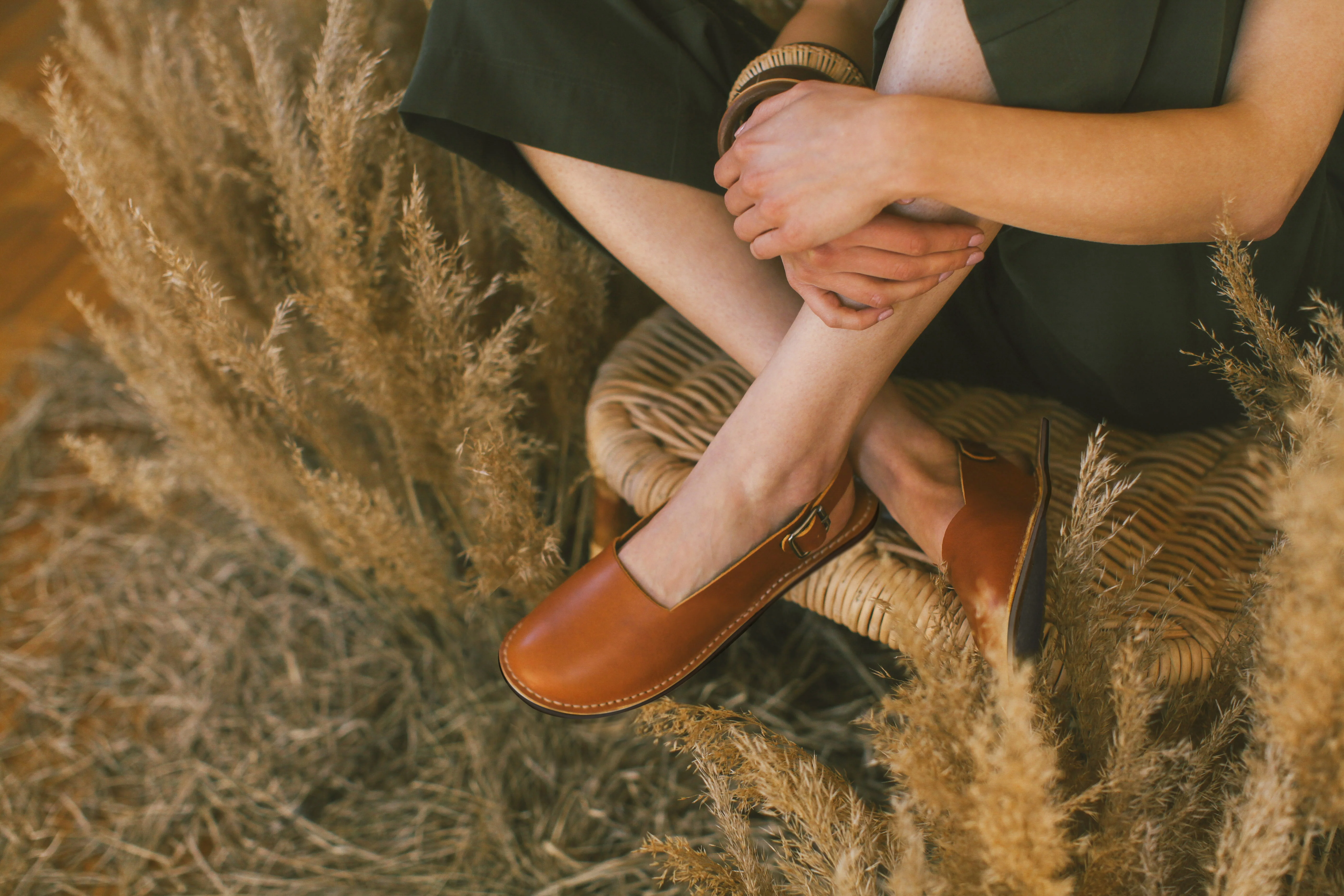 Olive Barefoot - Ambra - Image 6
