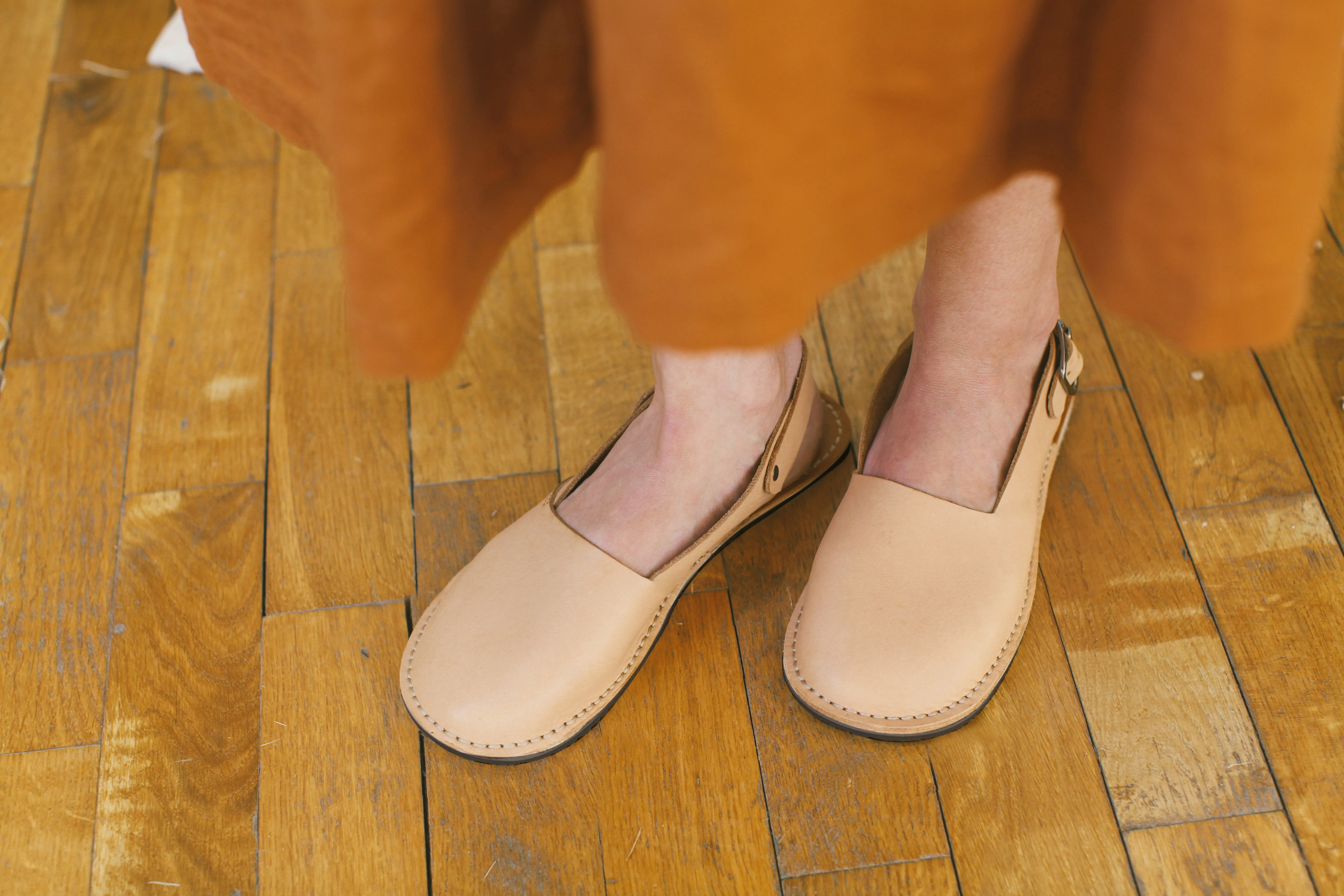 Olive Barefoot - Cuoio - Image 5