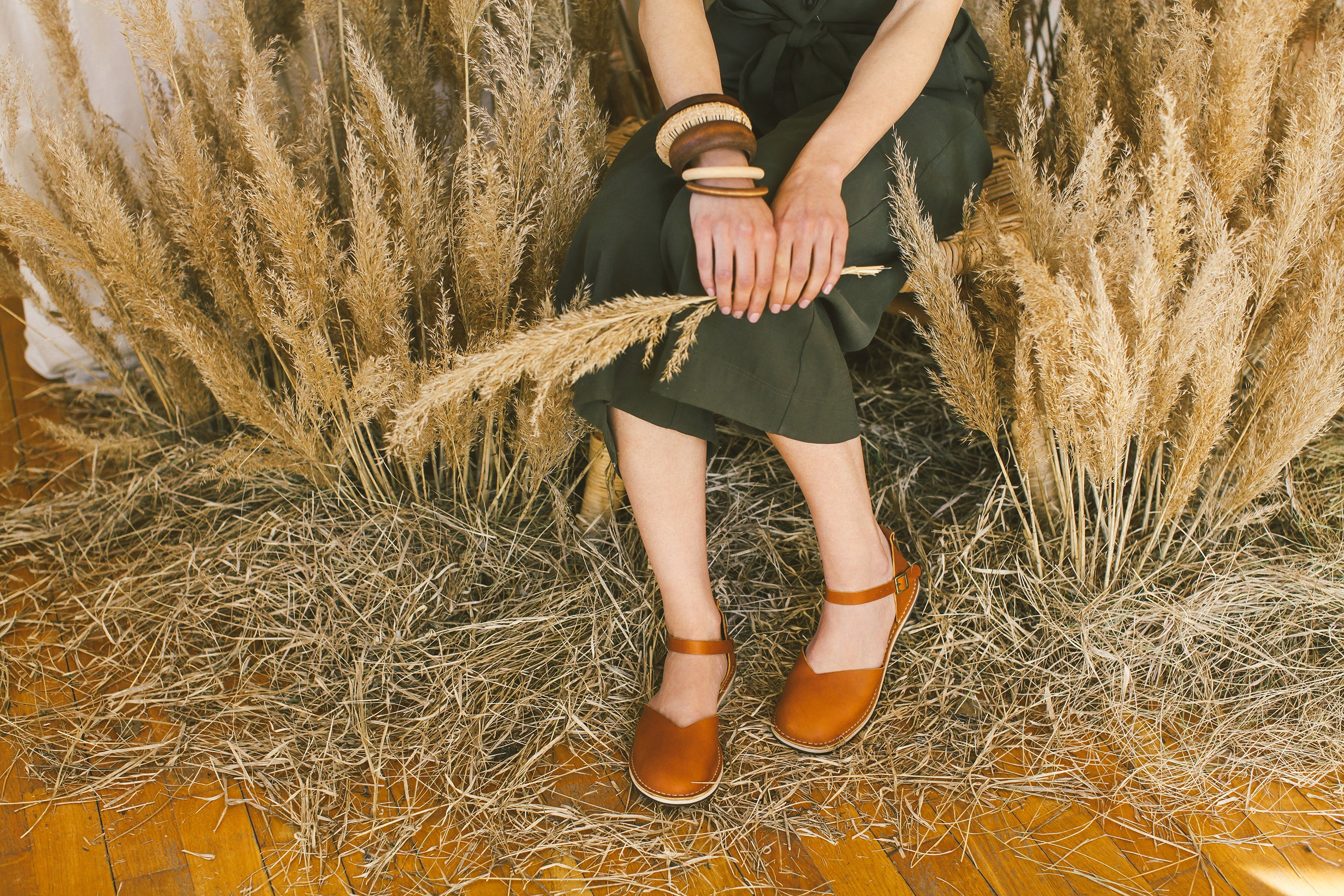 Trevi Leaf Barefoot - Ambra - Image 9