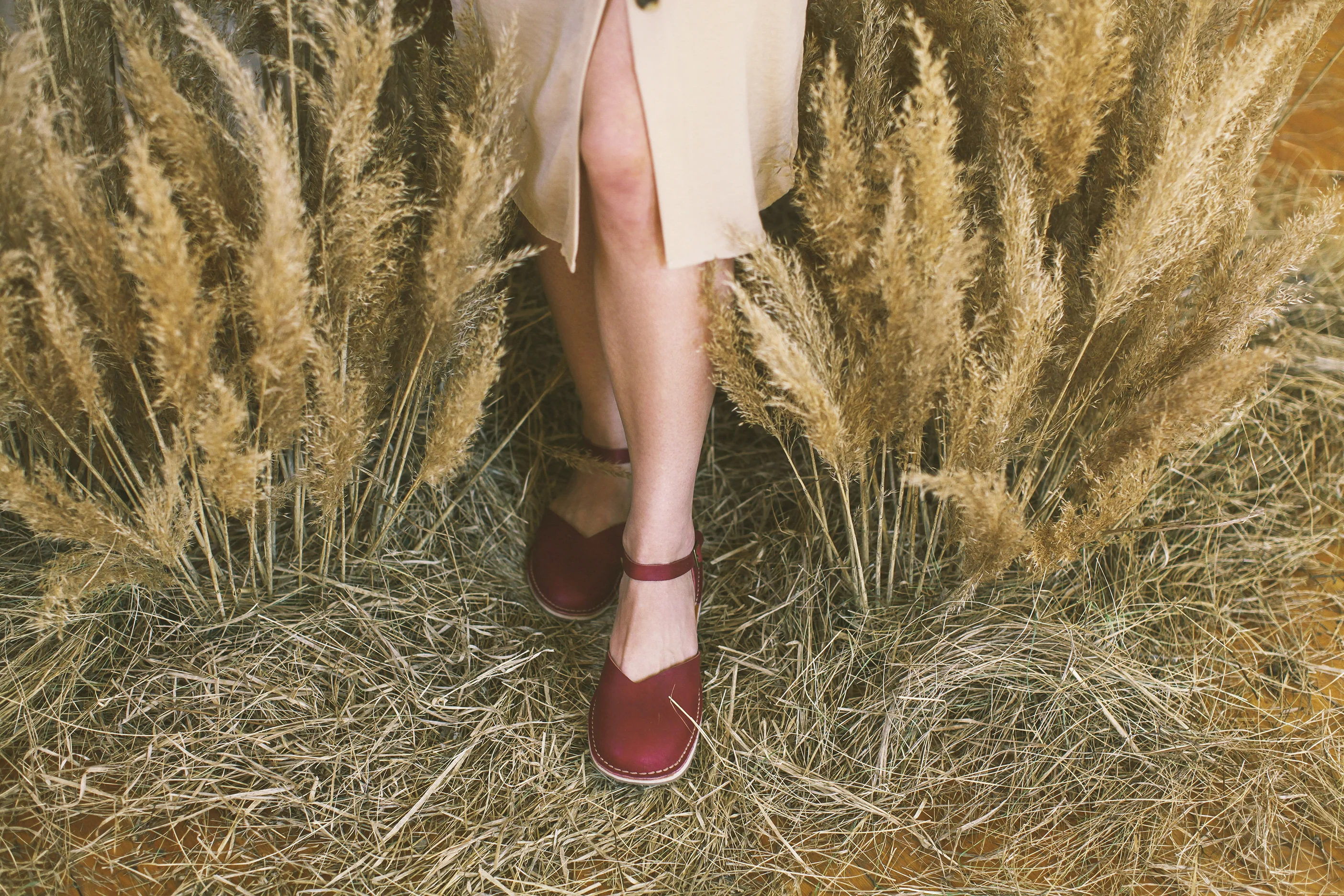 Trevi Leaf Barefoot - Marsala - Image 2